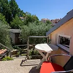 Apartment Awesome In With Wifi